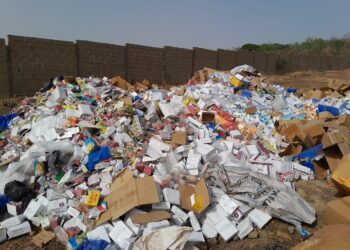 Siguiri : la lutte contre la vente illicite des faux médicaments se poursuit