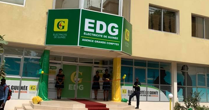Les défis énergétiques persistants à Conakry après le coup d’État du 5 septembre