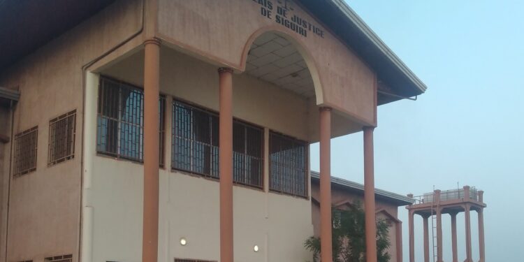 Siguiri : un médecin accusé d’homicide