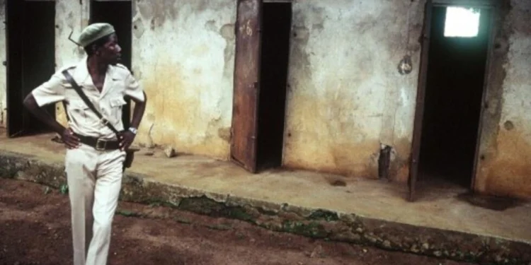 Guinée /un récit du camp Boiro : du témoignage à l’écriture de l’histoire 