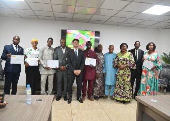 Guinée : fin d’une formation à l’intention des cadres des AE en langue espagnole