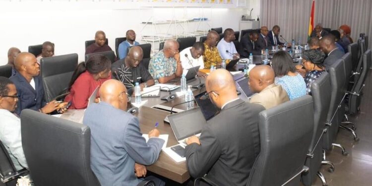 Primature : le financement des secteurs prioritaires de l’éducation au centre des discussions