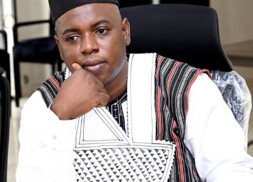 Retrait de licences de certains médias en Guinée : « la charte de la transition gravement touchée » Souleymane Souza