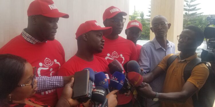 Guinée / retour à l&rsquo;ordre constitutionnel : le FNROC rappelle l&rsquo;engagement du CNRD ( déclaration )