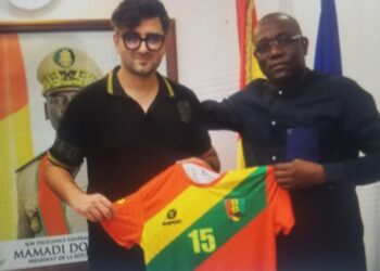 Gabriel Mohagheghi du réal Munster Beach Soccer reçu par le président FGF 