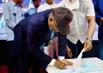 Guinée : Aboubacar Sampil et Bogola Haba signent pour la construction d’un centre technique régional…