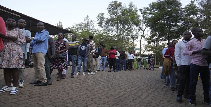 Journée électorale sans encombre au Rwanda, le règne de Kagame étant susceptible d’être prolongé