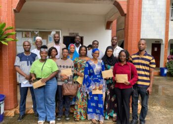 Hadja Aïcha Bah : Un exemple de générosité et d’engagement pour l’éducation des filles en Guinée