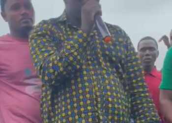 Année scolaire 2024-2025 : l’AJSDT offre un important lot de fournitures scolaires aux élèves de Kouratongo