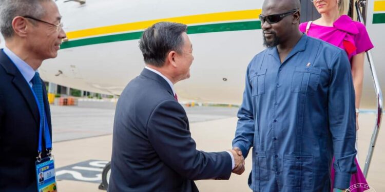 𝗙𝗢𝗖𝗔𝗖 𝟮𝟬𝟮𝟰 : 𝗟𝗲 𝗰𝗼𝘂𝗽𝗹𝗲 𝗽𝗿𝗲𝘀𝗶𝗱𝗲𝗻𝘁𝗶𝗲𝗹 𝗮𝗿𝗿𝗶𝘃𝗲 à 𝗣𝗲𝗸𝗶𝗻 ce dimanche