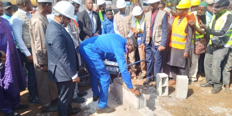 Conakry: la construction du siège de la direction générale de la douane entamée 
