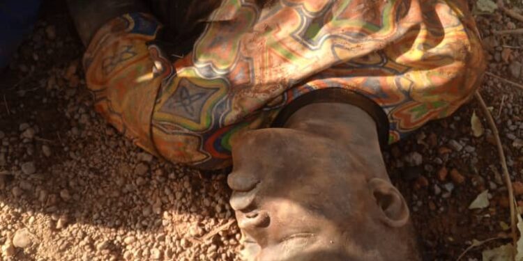 Siguiri : un jeune d’une vingtaine retrouvé mort dans une mine à Gnagassola