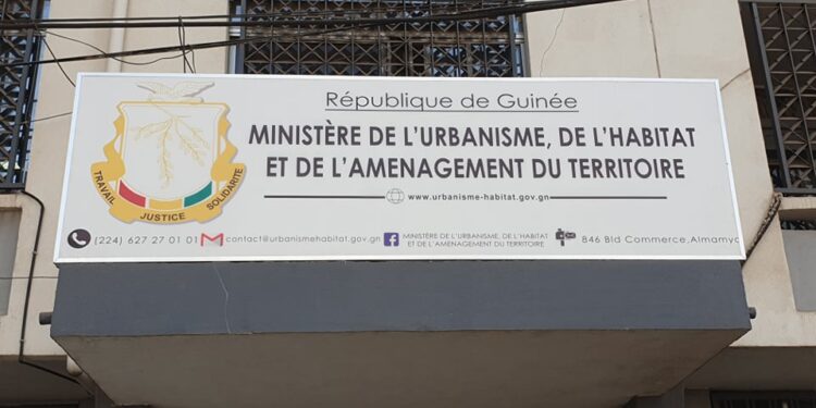 Guinée : Vers la création d&rsquo;une autorité de régulation du logement pour encadrer le secteur et financer les logements sociaux