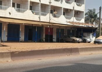 Jour de manifestation : la route le Prince partiellement paralysée