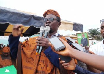 Des gens gui ont échoué sur le terrain, comment peuvent-ils réussir par procuration?