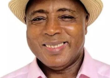 Gratuité de la carte d’identité nationale : Dr Ben Youssouf Keita félicite le Général Mamadi Doumbouya