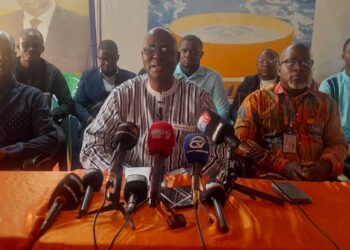 Dr Faya Millimono : « Bah Oury doit demander pardon au capitaine Moussa Dadis Camara »