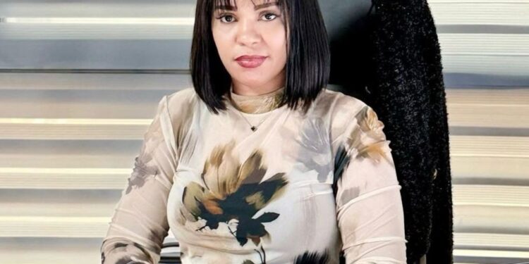 Loupe sur elles : Fatou Sylla une Leader Visionnaire du Numérique en Guinée