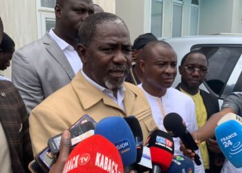 L’Union Sacrée des Forces Vives de Guinée : Clarification et Engagement Face aux Accusations des Démissionnaires