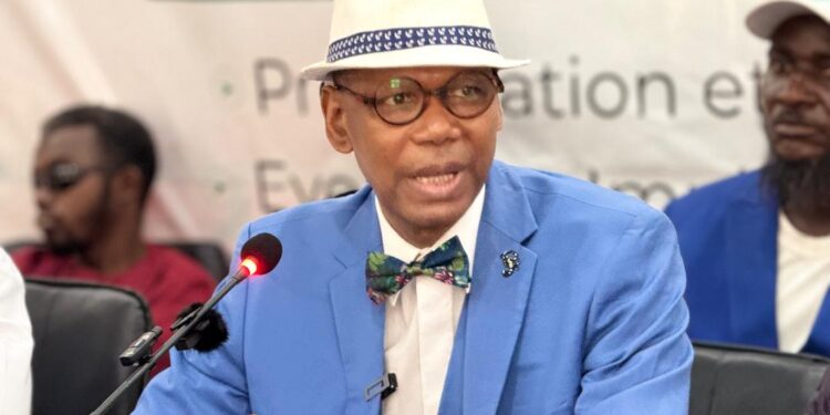 L’UFDG en Crise : Les Départs de Cellou Baldé et Maladho Diallo Qualifiés d’« Absurdistes » par le Professeur Lamarana Petty Diallo