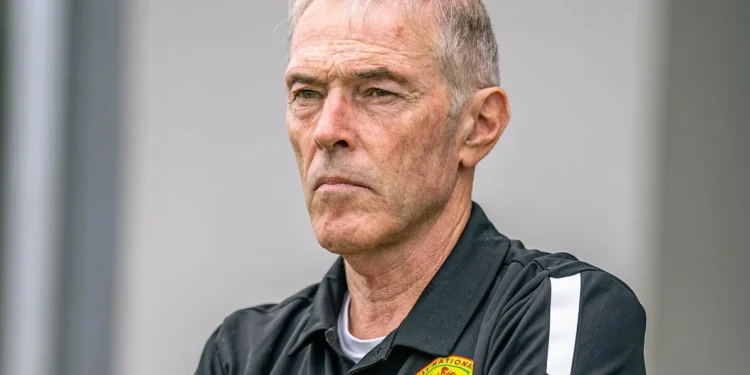 La Fédération Guinéenne de Football présente ses condoléances à Michel Dussuyer suite au décès de sa mère