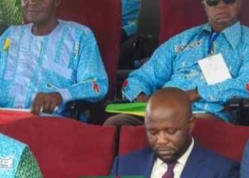 1er Mai à Conakry : Le Cri de Ralliement des Travailleurs pour la Justice Sociale et le Respect des Accords
