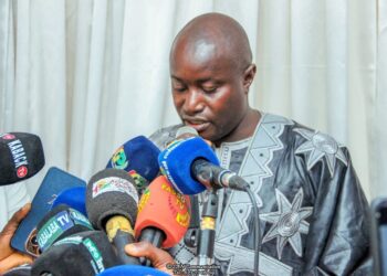 : « Le général Mamadi Doumbouya est une chance pour la Guinée. Le retrait des concessions et permis d’exploitation minière d’une centaine de sociétés : une décision salvatrice »