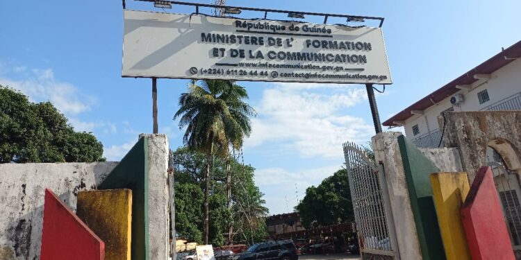 Pour une justice équitable : appel en faveur des stagiaires du journal Horoya