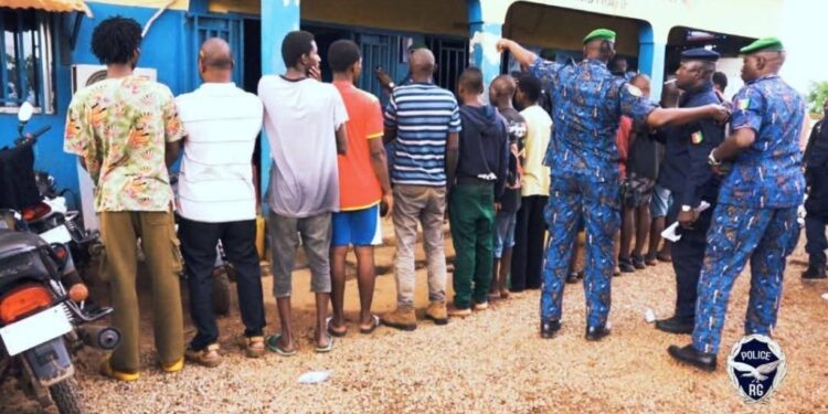 Conakry sous tension : 31 arrestations après la mort tragique de 4 jeunes à cause de la drogue kush