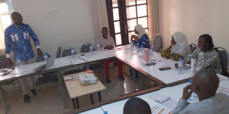 Guinée : l&rsquo;ONG Tournons la Page forme la société civile au contrôle citoyen de l’action publique