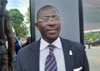 Jean Bien-Aimé Haba Approuve la Décision de la HAC d’Interdire les Mouvements de Soutien de Communiquer à la RTG