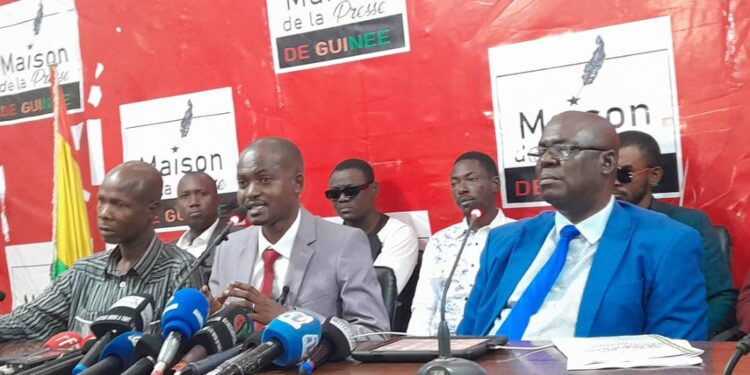 Projet de nouvelle constitution : le Bloc Libéral de Dr Faya Millimouno appelle à voter Non