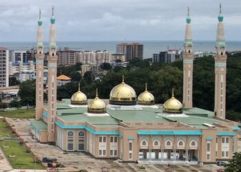 Maouloud 2025 : entre ferveur religieuse et divergences doctrinales dans le monde musulman