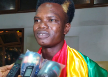 Guinée : l’humoriste Iva Le Roi lance sa maison de production « Ko Enen Prod » après un double sacre au Digital Movie Awards