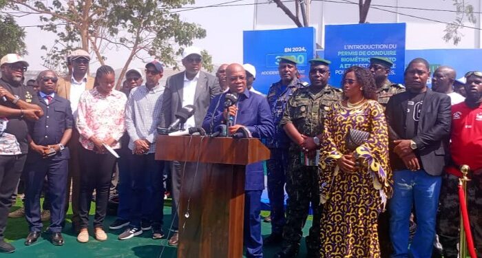 La Guinée lance le premier permis de conduire biométrique pour motos afin d’enrayer la hausse des accidents