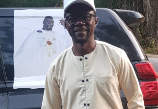 « On mesure une tour à son ombre et les grands hommes au nombre de leurs détracteurs. » disait Alexis de Tocqueville.