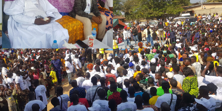 Guinée : Le directeur régional de campagne de Mamadi Doumbouya accueilli triomphalement à Djecké pour le lancement de la campagne dans la localité