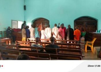 Guinée : le tribunal de N’Zérékoré condamne deux personnes pour complicité de traite des êtres humains