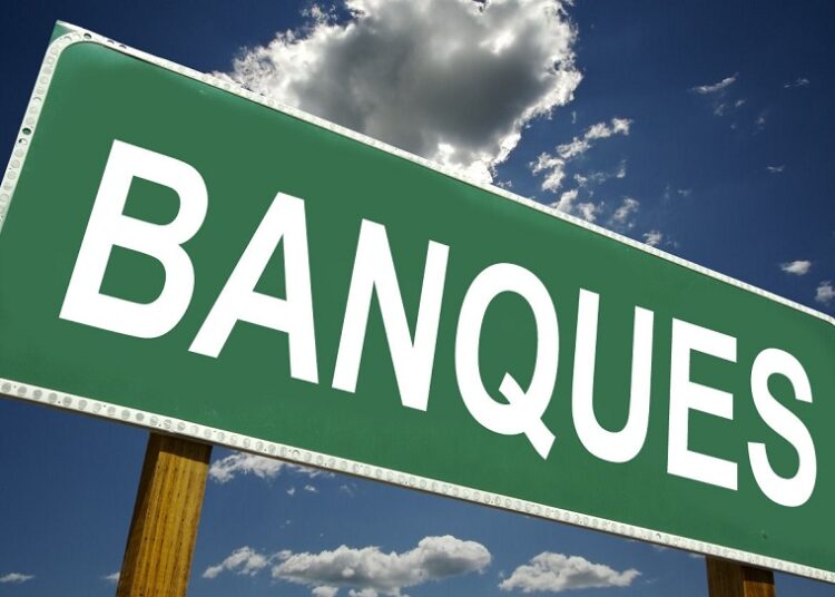 Réformes financières en Guinée : Doumbouya impose la bancarisation totale
