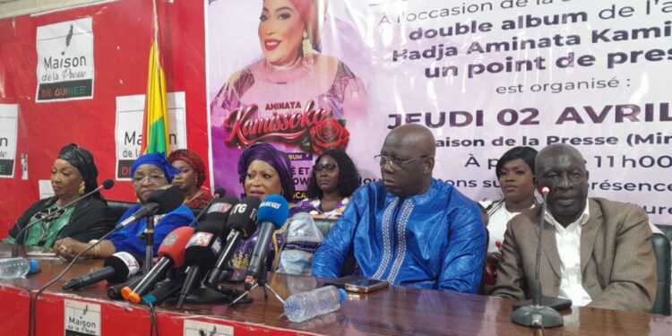 Hadja Aminata Kamissoko annonce la sortie de son double album “Échos d’Afrique” le 4 avril prochain