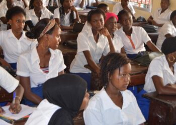 Guinée : un lycéen de 17 ans condamné pour fraude aux examens nationaux décède à l’hôpital de Kindia