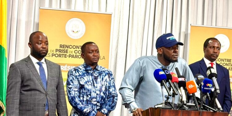 Guinée : les porte-paroles de la présidence et du gouvernement promettent un dialogue renforcé avec la presse