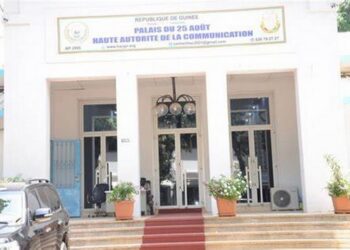 Guinée : la HAC revendique une campagne électorale apaisée et appelle à poursuivre l’assainissement du paysage médiatique