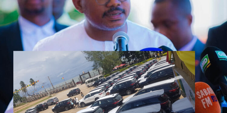 Guinée : 147 députés reçoivent des Toyota Fortuner, le président de l’Assemblée appelle à « l’exemplarité »