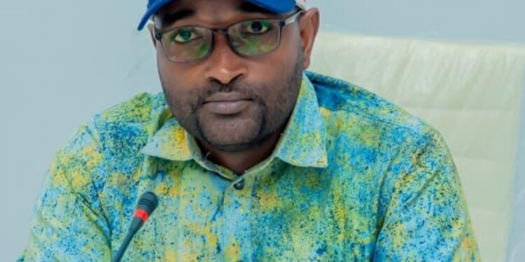 Guinée : pour le 68ᵉ anniversaire de l’indépendance, Hamidou Barry plaide pour une « souveraineté économique » renforcée