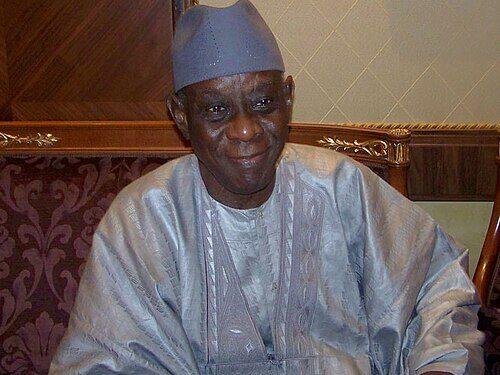 Cheikh Hamidou Kane, l’homme qui refusa de choisir entre le monde et ses racines