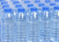 Guinée : de nouveaux prix plafonds fixés pour l’eau minérale et minéralisée