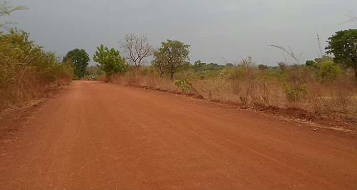 Guinée : un accord de prêt soumis à l’examen des députés pour le bitumage de l’axe Labé-Tougué